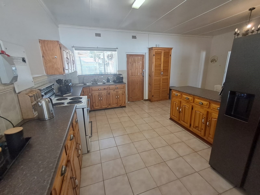 To Let 4 Bedroom Property for Rent in Bedelia Free State